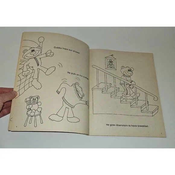 VTG Thanksgiving Surprise Paperback A Book To Read and Color Watermill Press - Picture 8 of 9